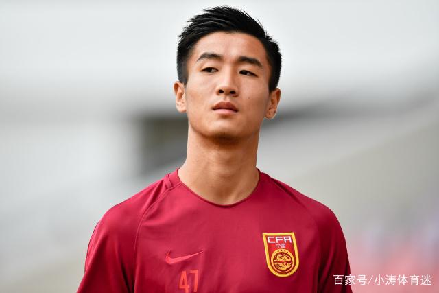 沃顿缺席英格兰世界杯阵容引发争议，霍德尔力挺表现出色的中场